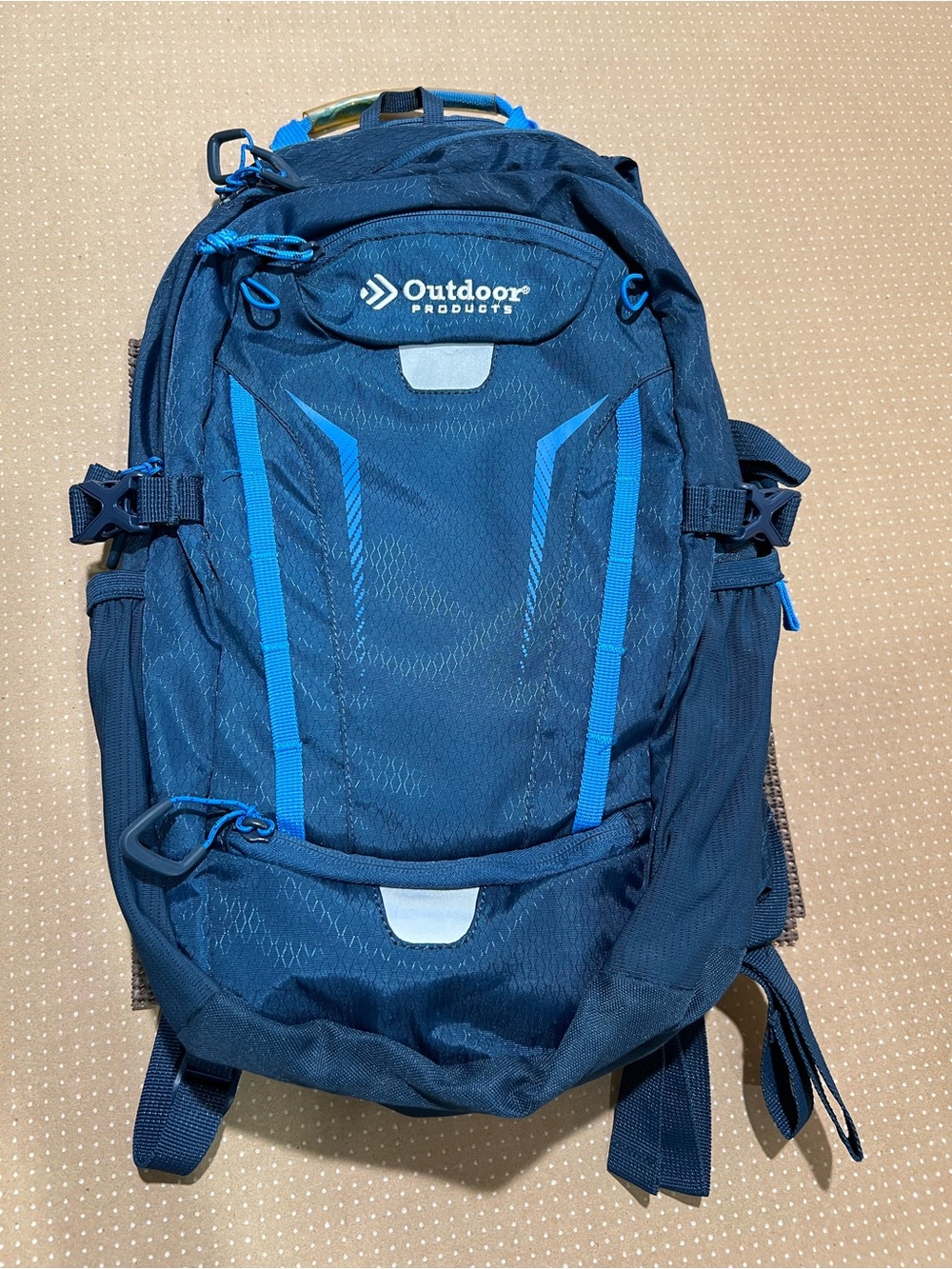 NWOT Outdoor Products Navy Blue Daypack & 17L Hydration Backpack